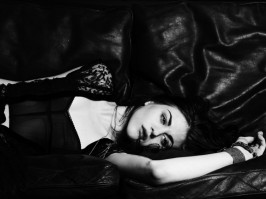 Frances Bean Cobain photo #