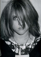 Frances Bean Cobain photo #