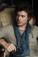 Francois Arnaud photo #