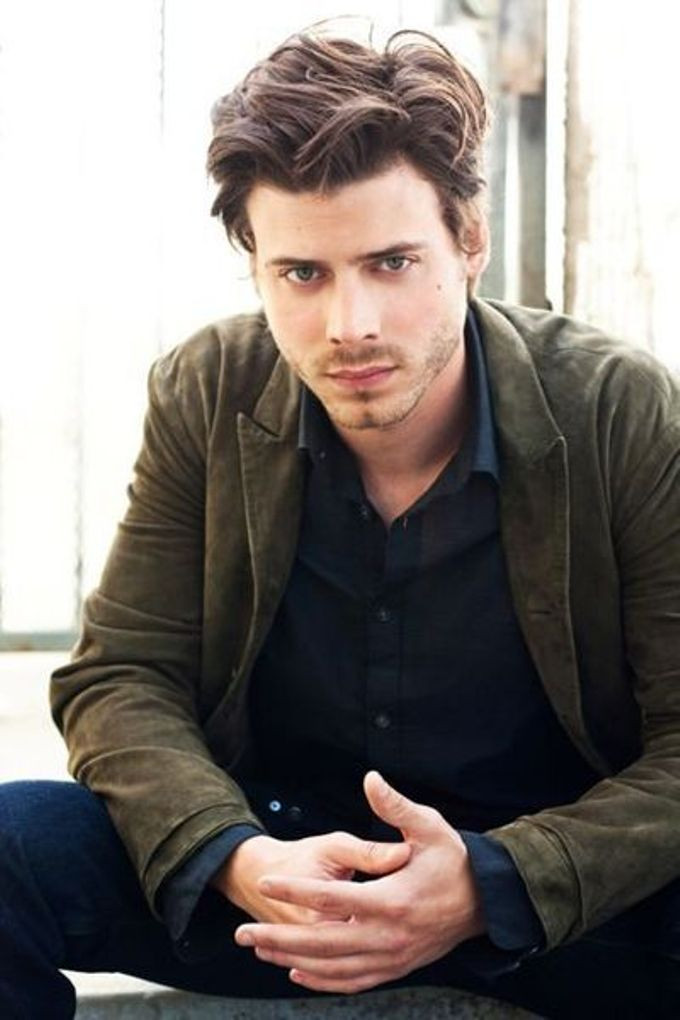 Francois Arnaud: pic #624673