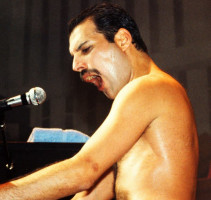 photo 4 in Freddie Mercury gallery [id715662] 2014-07-07