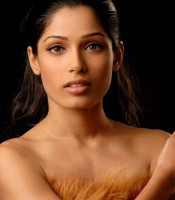 Freida Pinto photo #