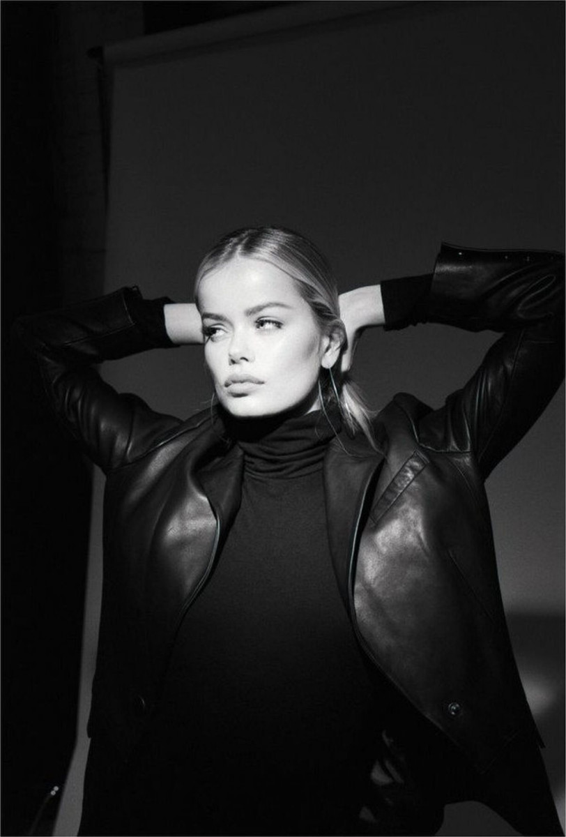 Frida Aasen: pic #1201310