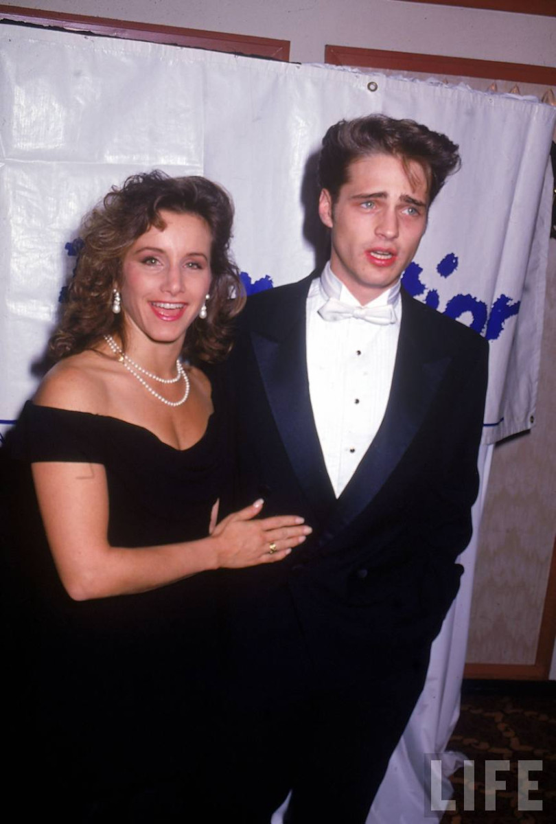 Gabrielle Carteris: pic #198915
