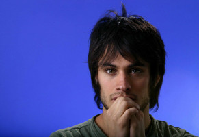 Gael Garcia Bernal photo #