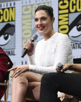 Gal Gadot photo #