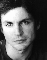 Gale Harold photo #