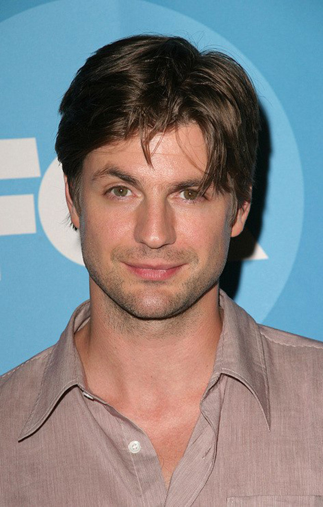 Gale Harold: pic #649672