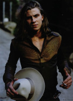 Garrett Hedlund photo #