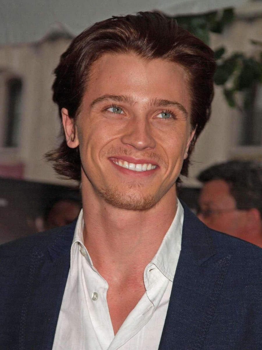 Garrett Hedlund: pic #474153