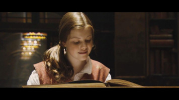 Georgie Henley  photo #