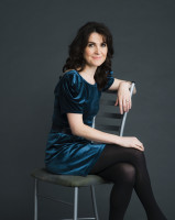 Gillian Kearney photo #