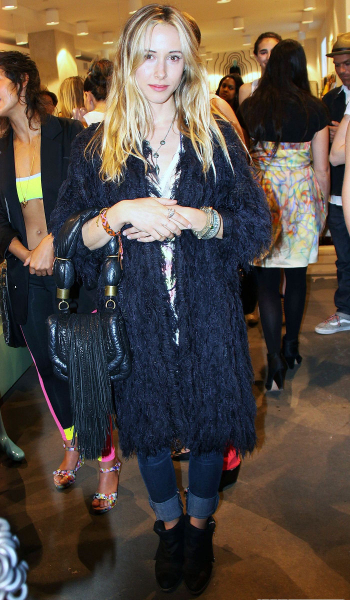 Gillian Zinser: pic #327739