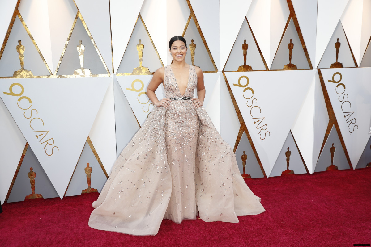 Gina Rodriguez: pic #1017113