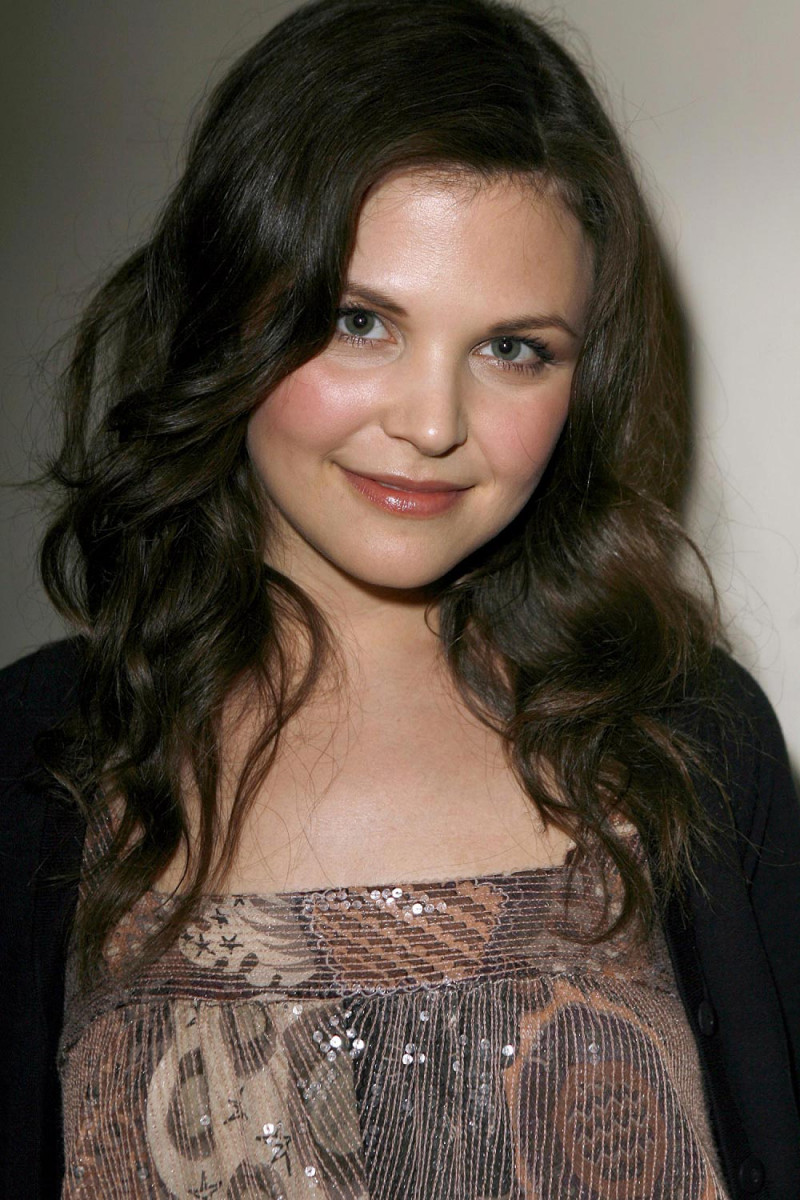 Ginnifer Goodwin: pic #246348