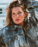 Gisele Bundchen photo #