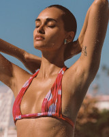 Gizele Oliveira photo #