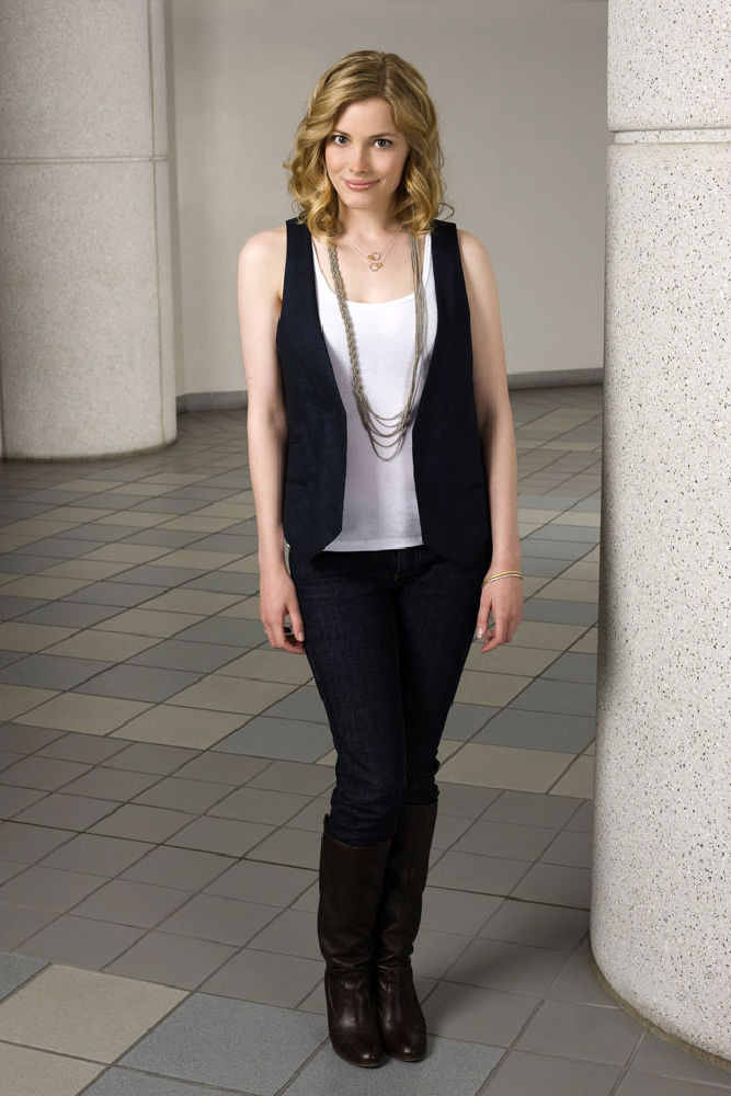 Gillian Jacobs: pic #308115