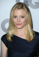 Gillian Jacobs photo #