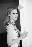 Gillian Jacobs photo #