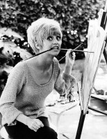 Goldie Hawn photo #