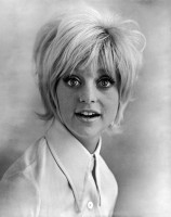 Goldie Hawn photo #