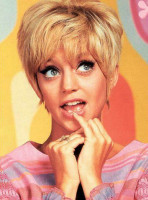 Goldie Hawn photo #