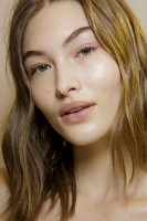 Grace Elizabeth photo #