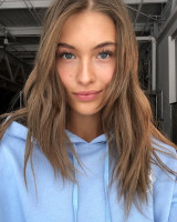 Grace Elizabeth photo #