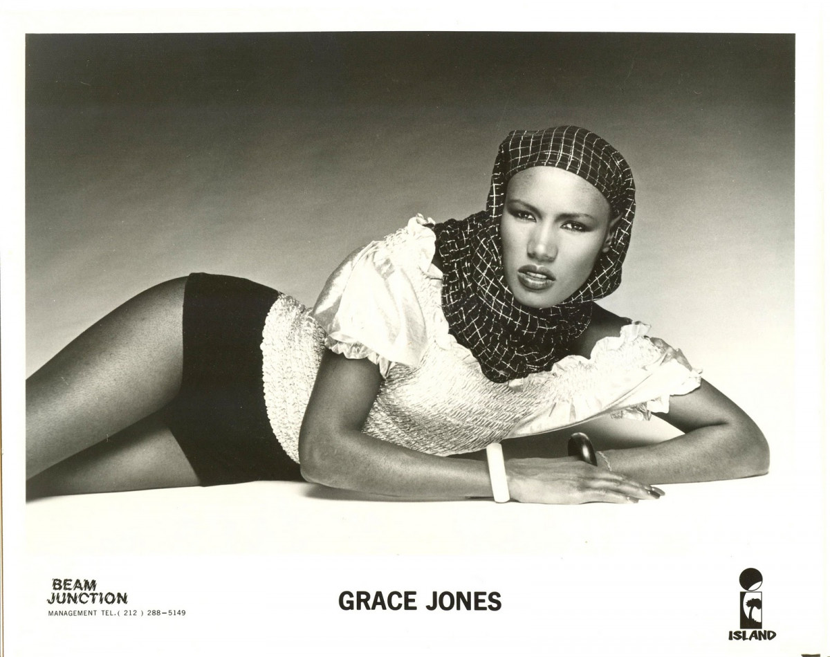 Grace Jones: pic #365508