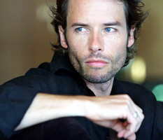 Guy Pearce photo #