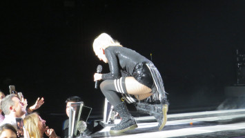 Gwen Stefani photo #