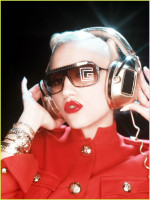 Gwen Stefani photo #