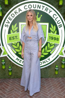 Gwyneth Paltrow photo #