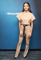 Hailee Steinfeld photo #