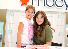 Hailee Steinfeld photo #