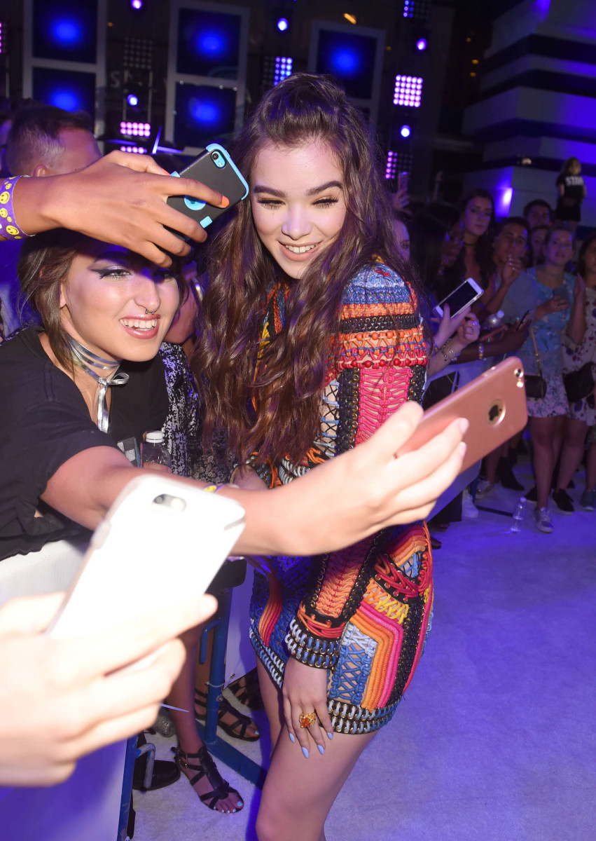 Hailee Steinfeld: pic #874080