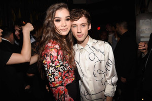 Hailee Steinfeld photo #