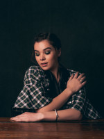 Hailee Steinfeld photo #