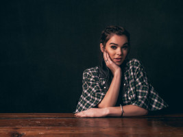 Hailee Steinfeld photo #