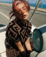 Hailey Baldwin photo #