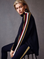 Hailey Baldwin photo #