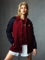 Hailey Baldwin photo #