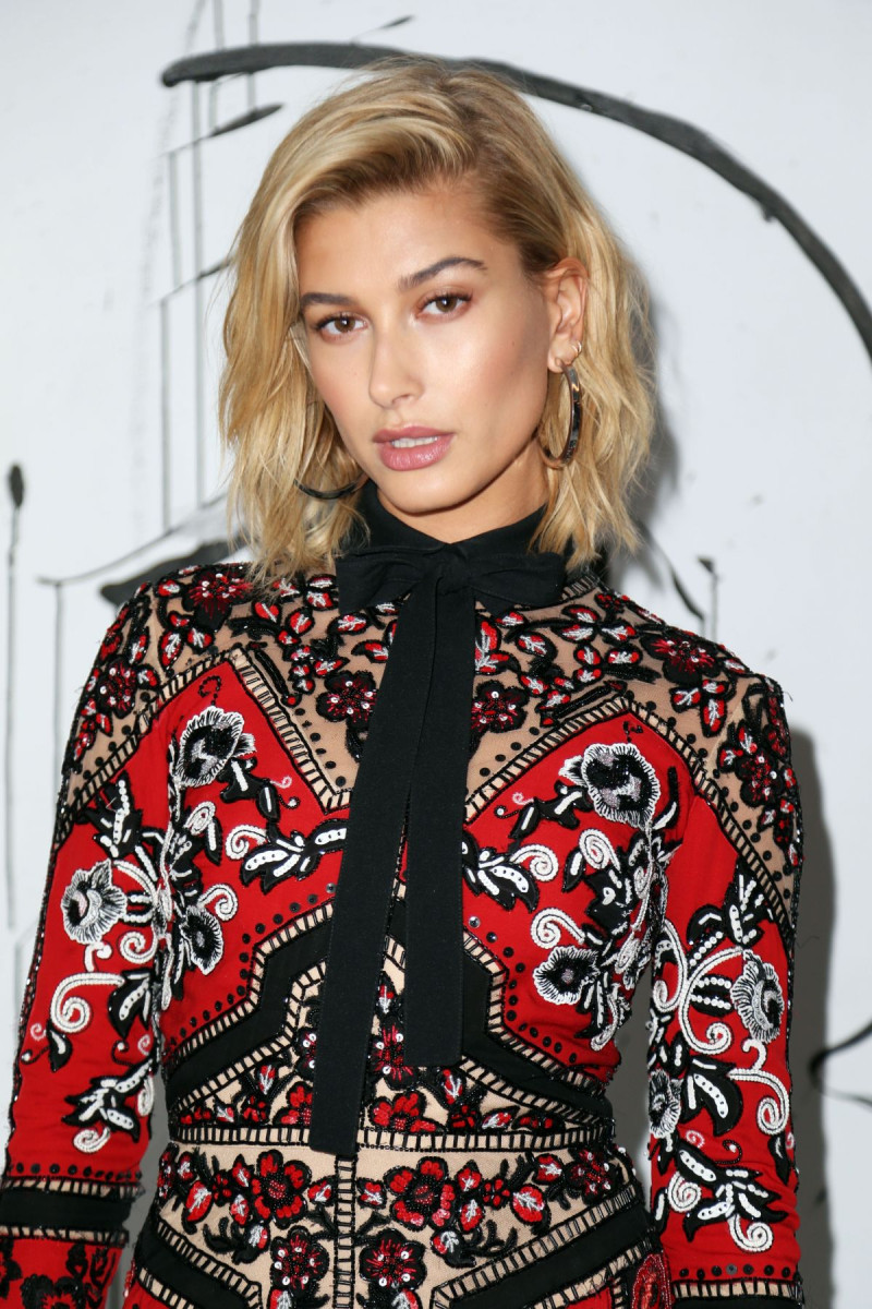Hailey Baldwin: pic #1006247