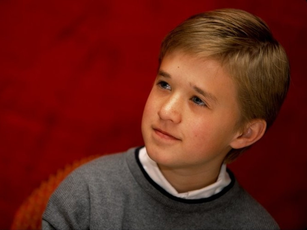 Haley Joel Osment: pic #329414