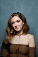 Haley Lu Richardson photo #