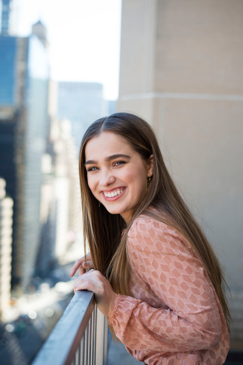 Haley Lu Richardson: pic #1180486