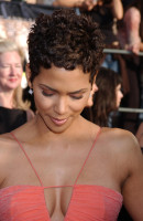 photo 11 in Halle Berry gallery [id2620] 0000-00-00