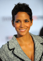 Halle Berry photo #