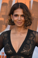 Halle Berry photo #